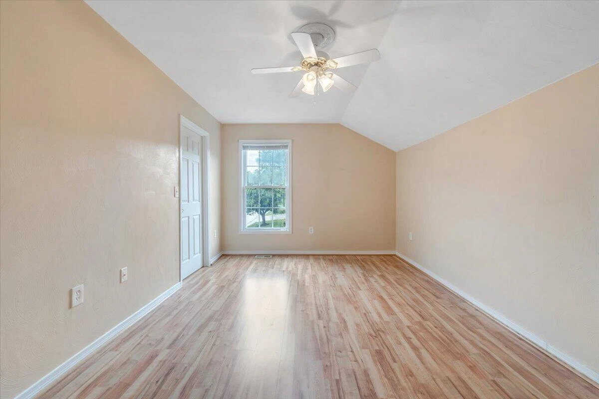 202 Cypress CT - Photo 28