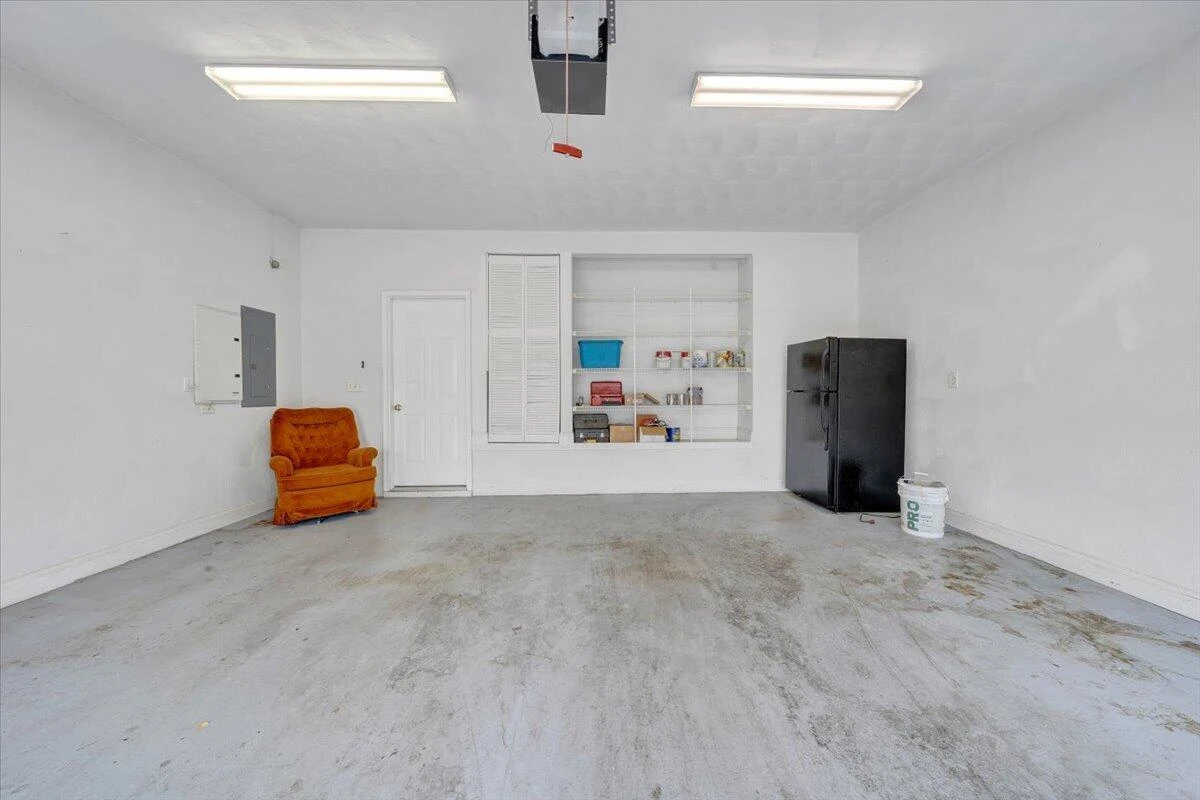 202 Cypress CT - Photo 34