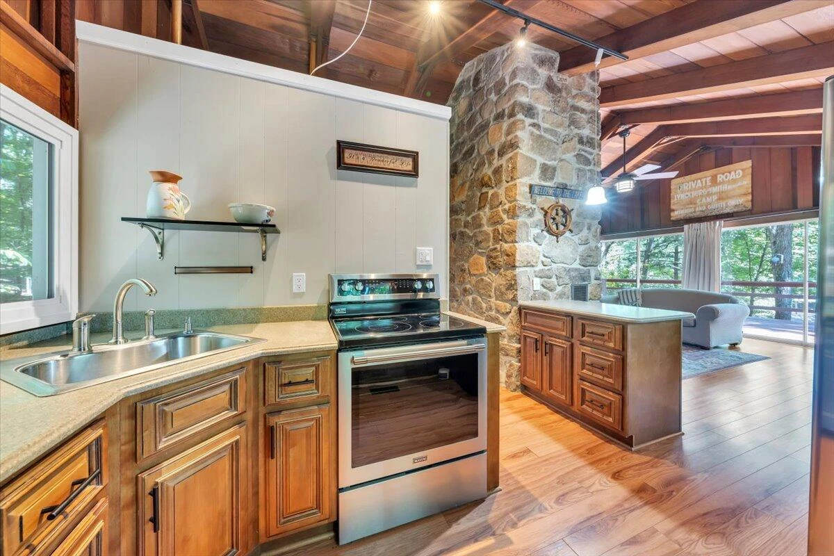 100 Lynchburg Camp RD - Photo 24