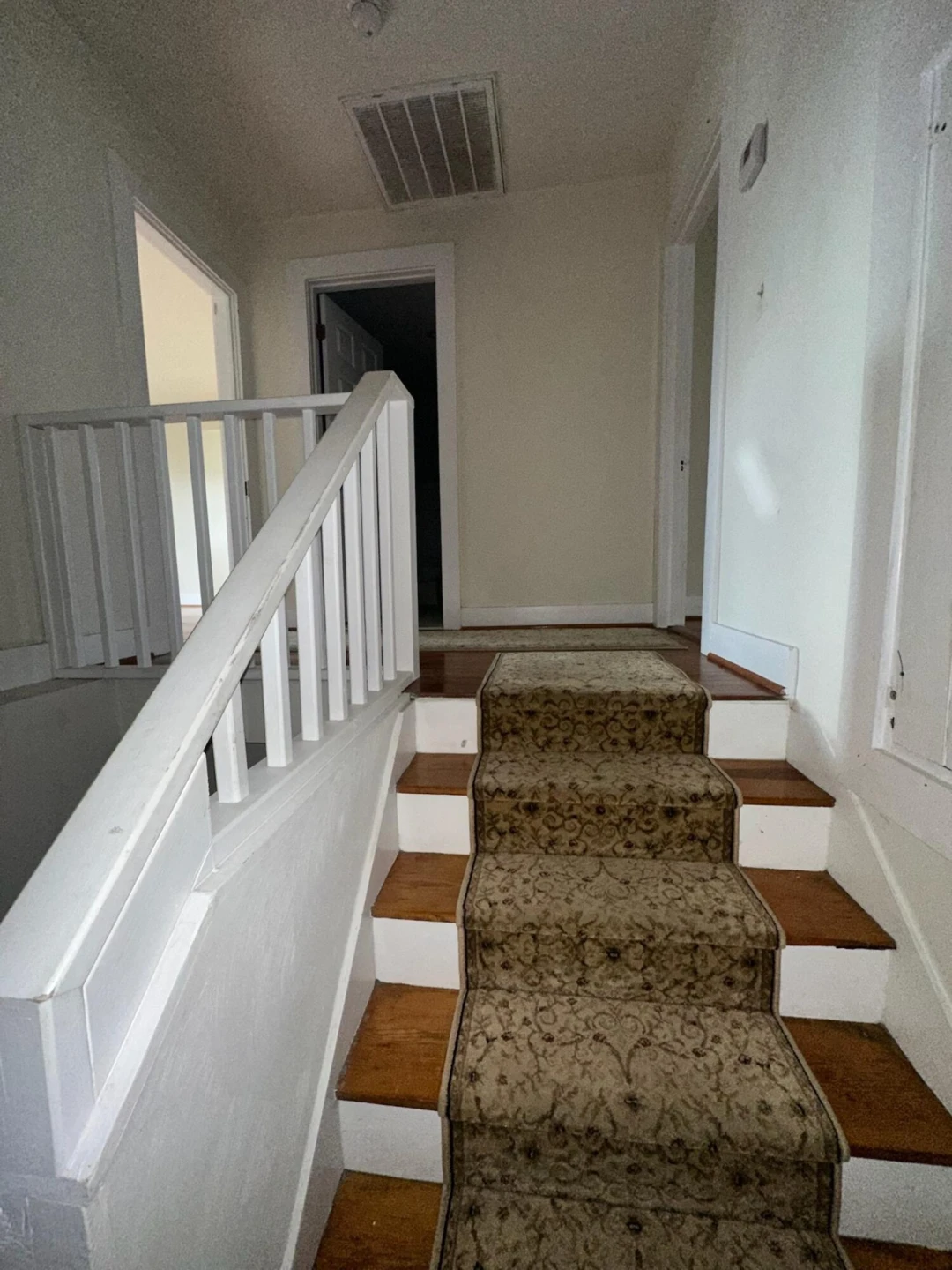 2319 Avenham AVE - Photo 16