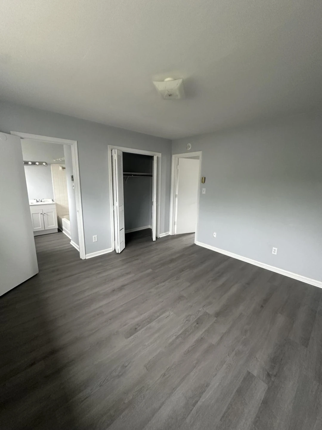 1607 Wayne ST - Photo 10