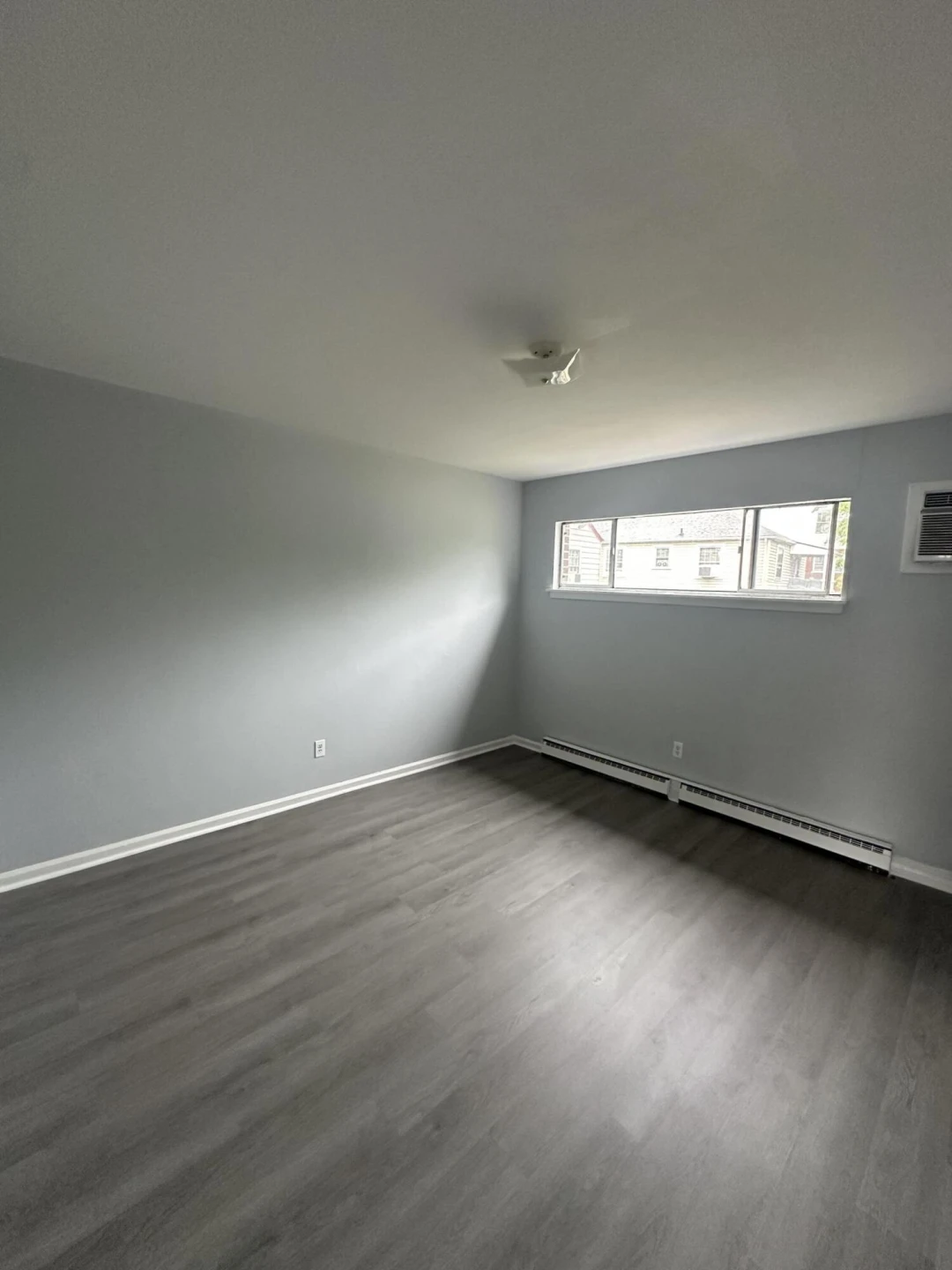 1607 Wayne ST - Photo 9