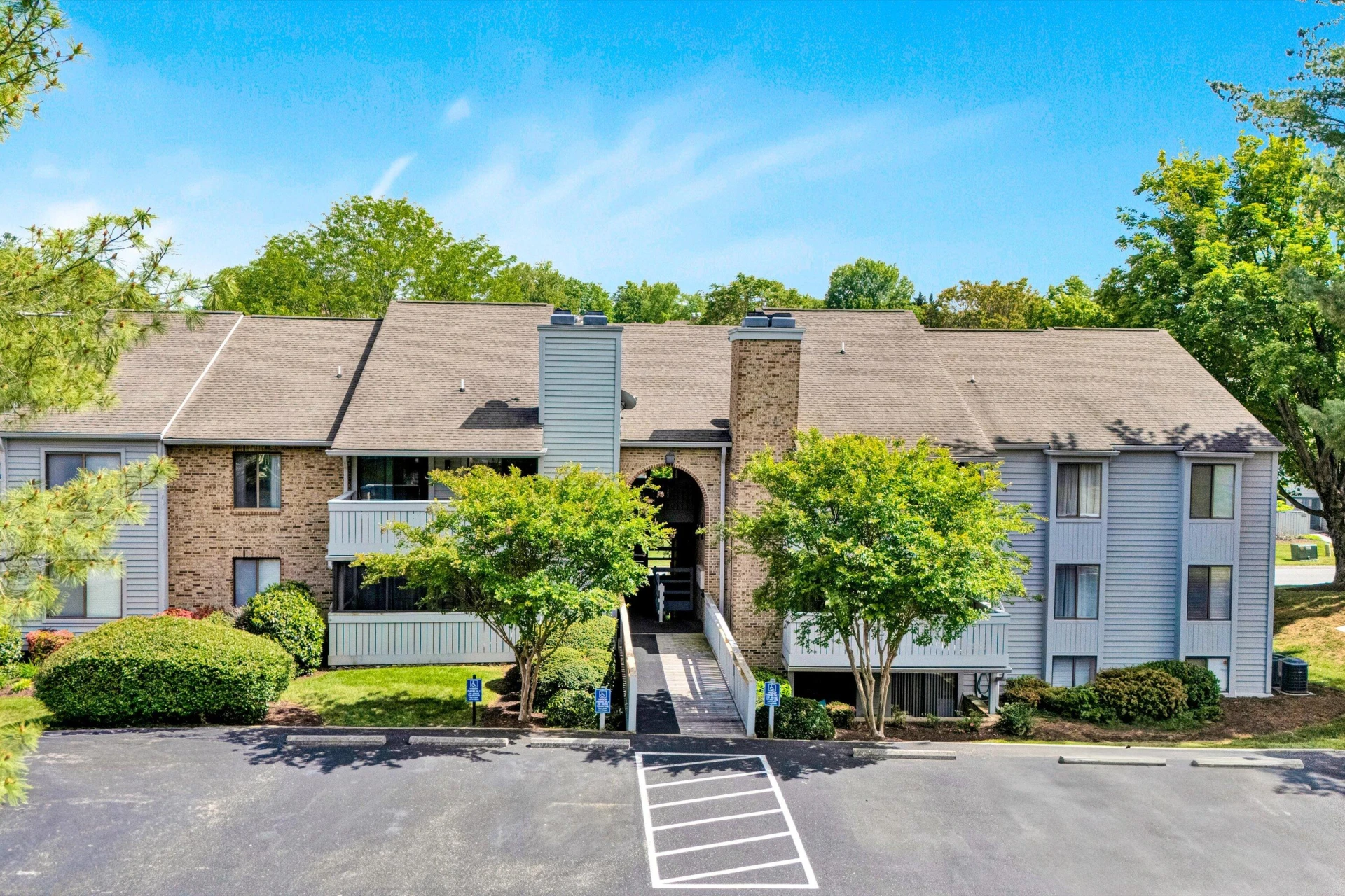 2501 Gatehouse LN - Photo 20