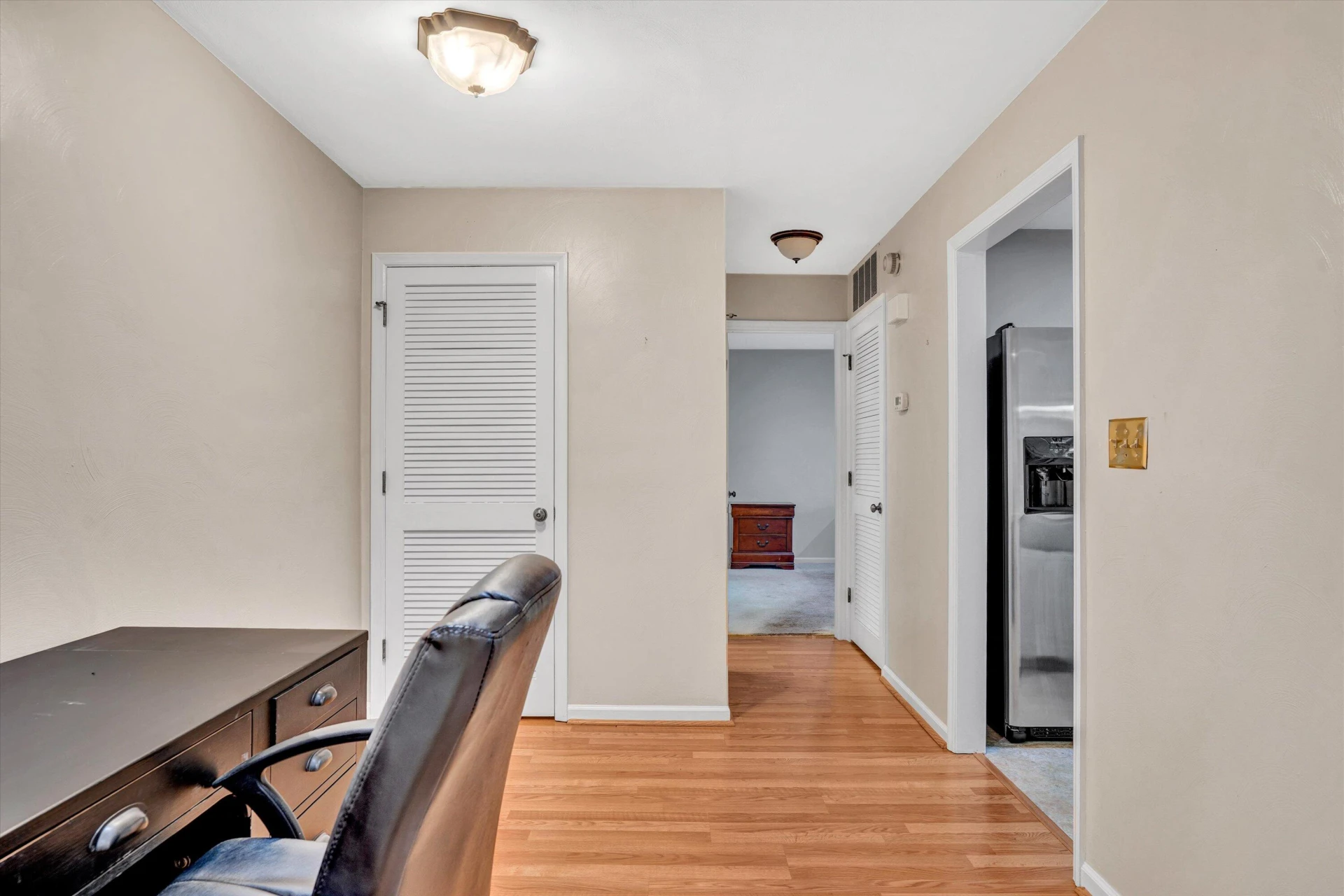 2501 Gatehouse LN - Photo 8