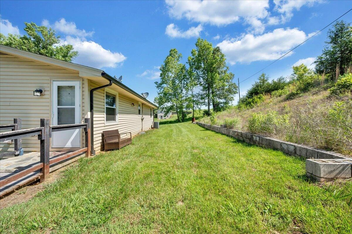 3756 Goose Dam RD - Photo 28
