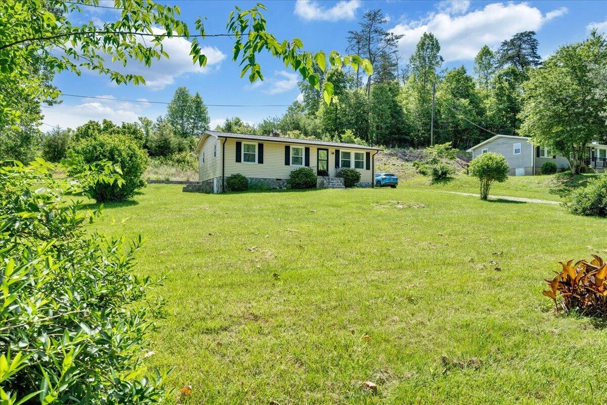 3756 Goose Dam RD - Photo 33