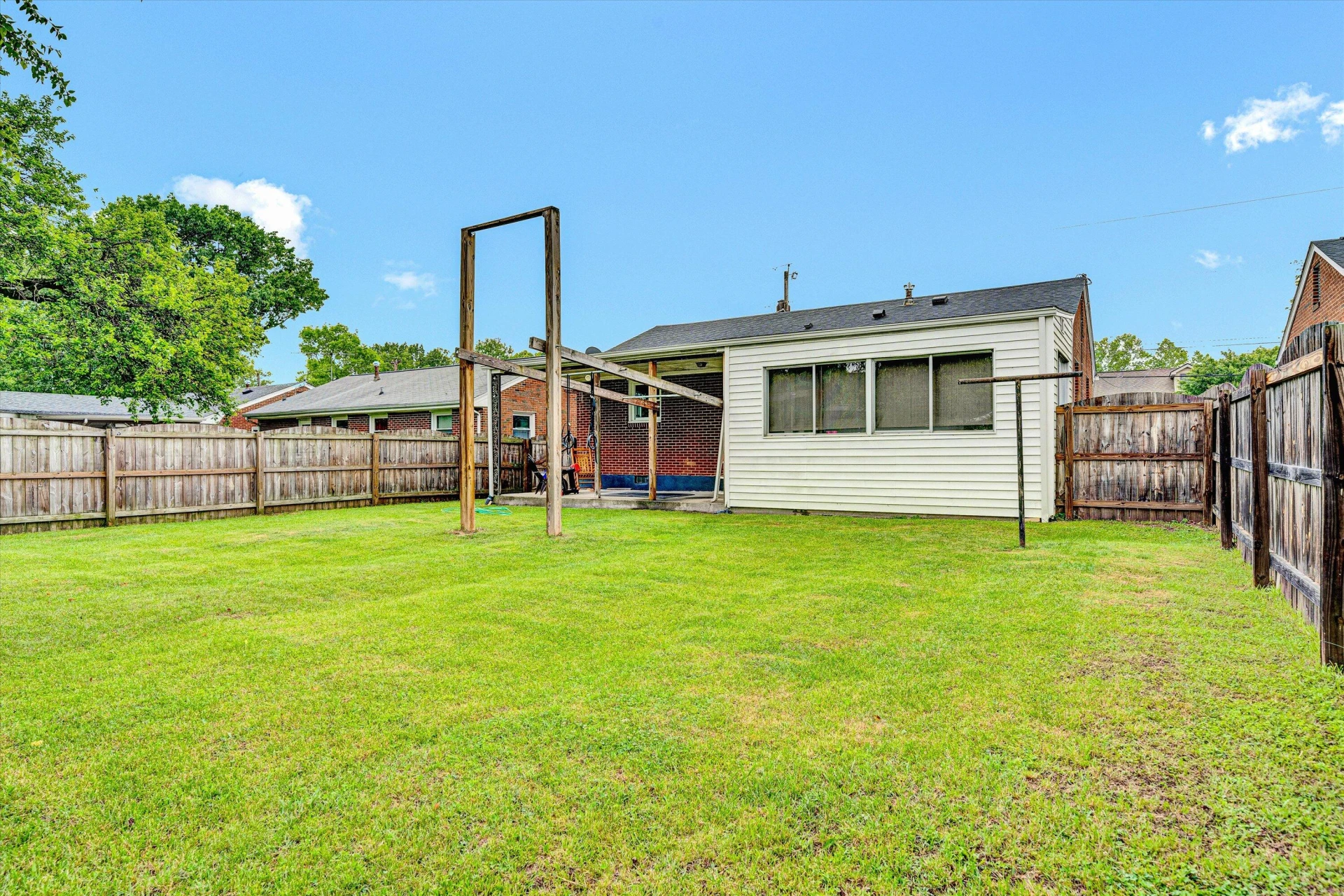 216 Ross ST - Photo 22
