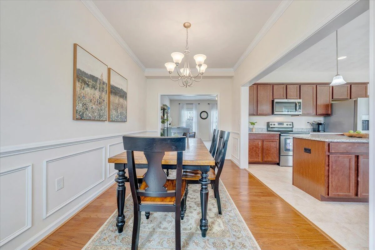 208 Edgemere DR - Photo 24