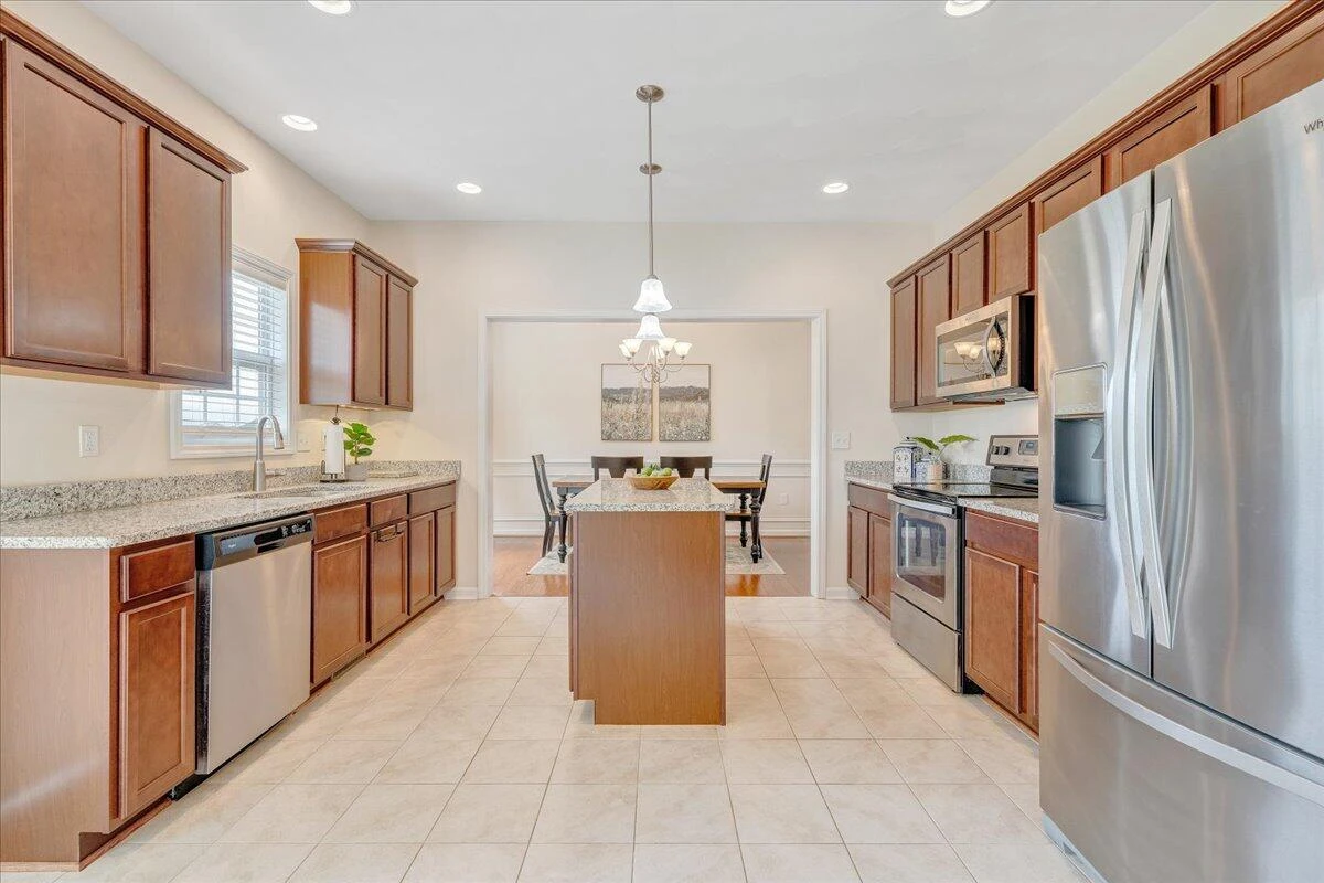208 Edgemere DR - Photo 29
