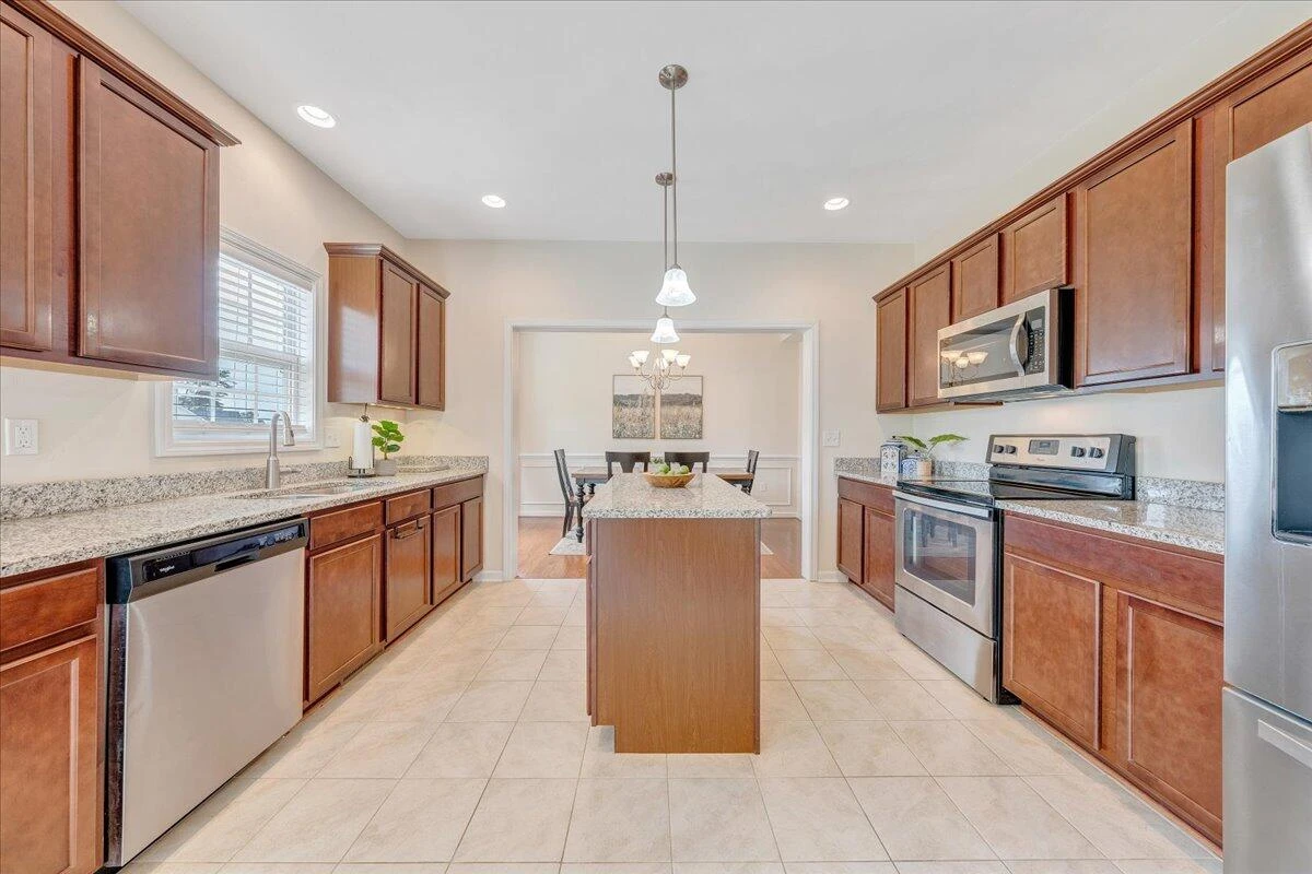 208 Edgemere DR - Photo 30