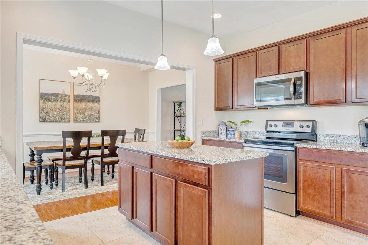 208 Edgemere DR - Photo 32
