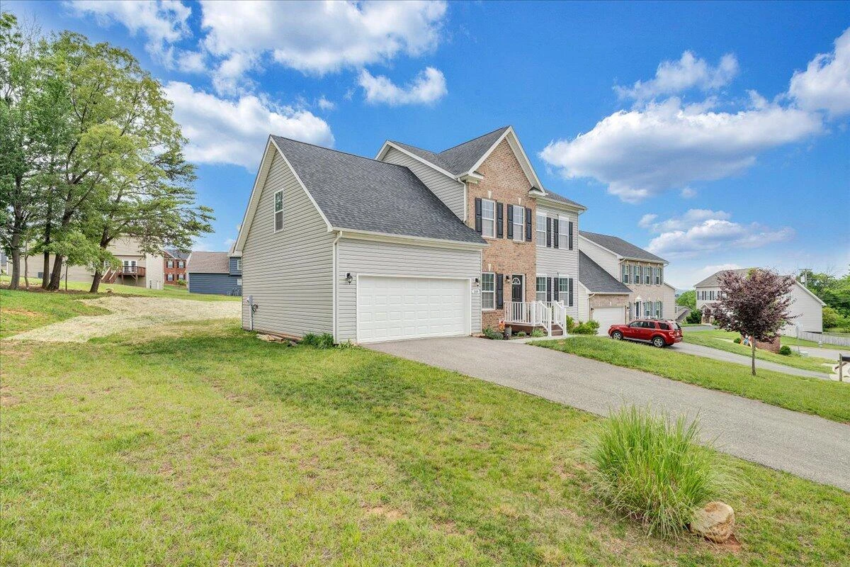 208 Edgemere DR - Photo 60