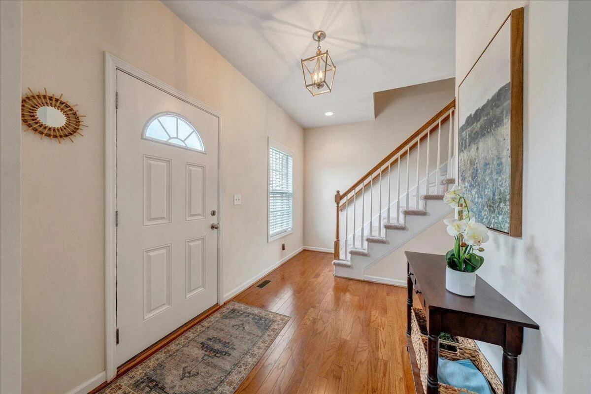 208 Edgemere DR - Photo 11