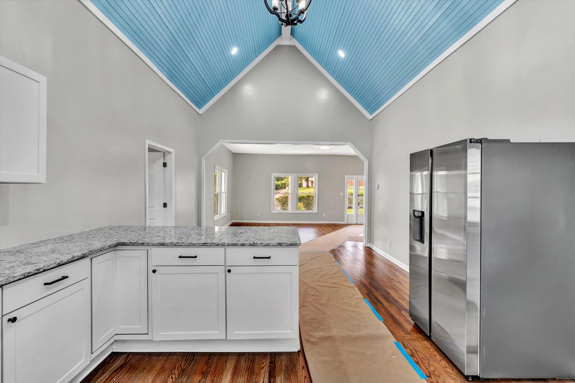 475 SOUTH MAIN ST - Photo 5