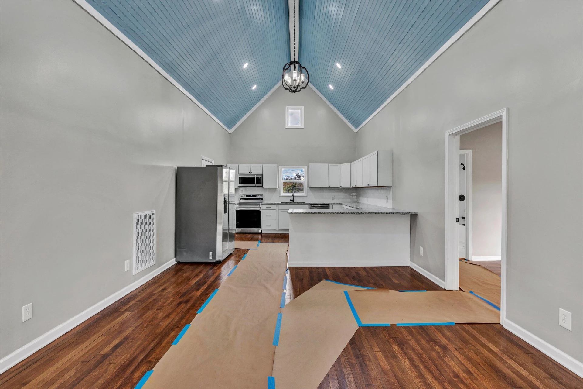 475 SOUTH MAIN ST - Photo 6