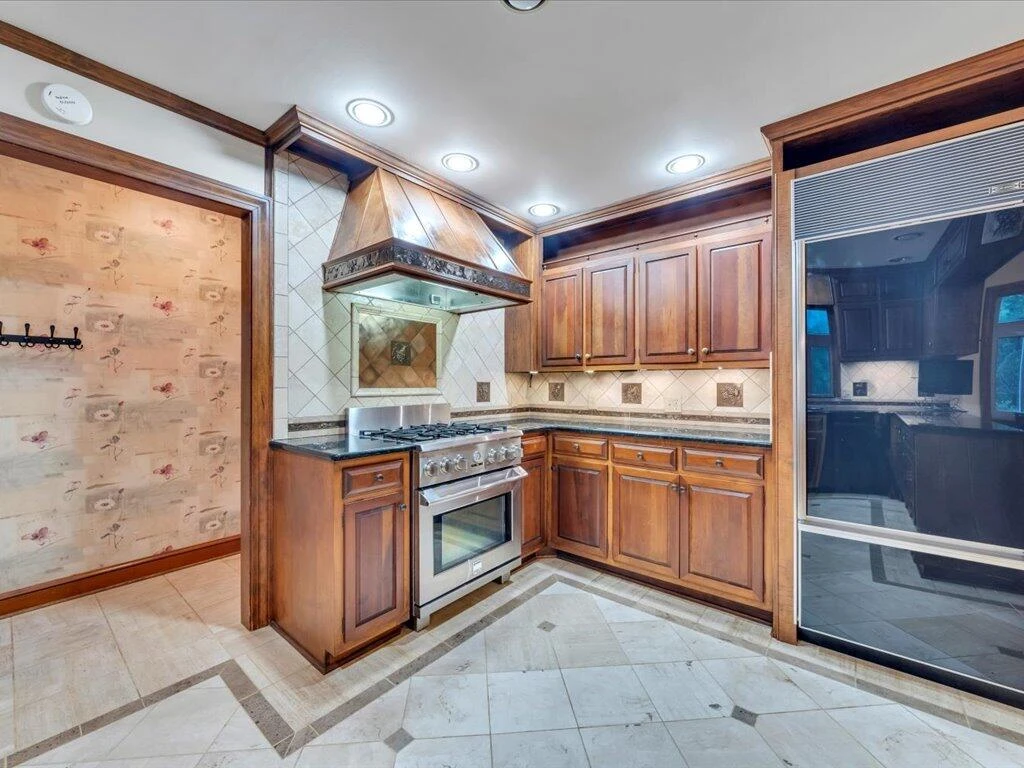1490 Mount Olivet RD - Photo 16