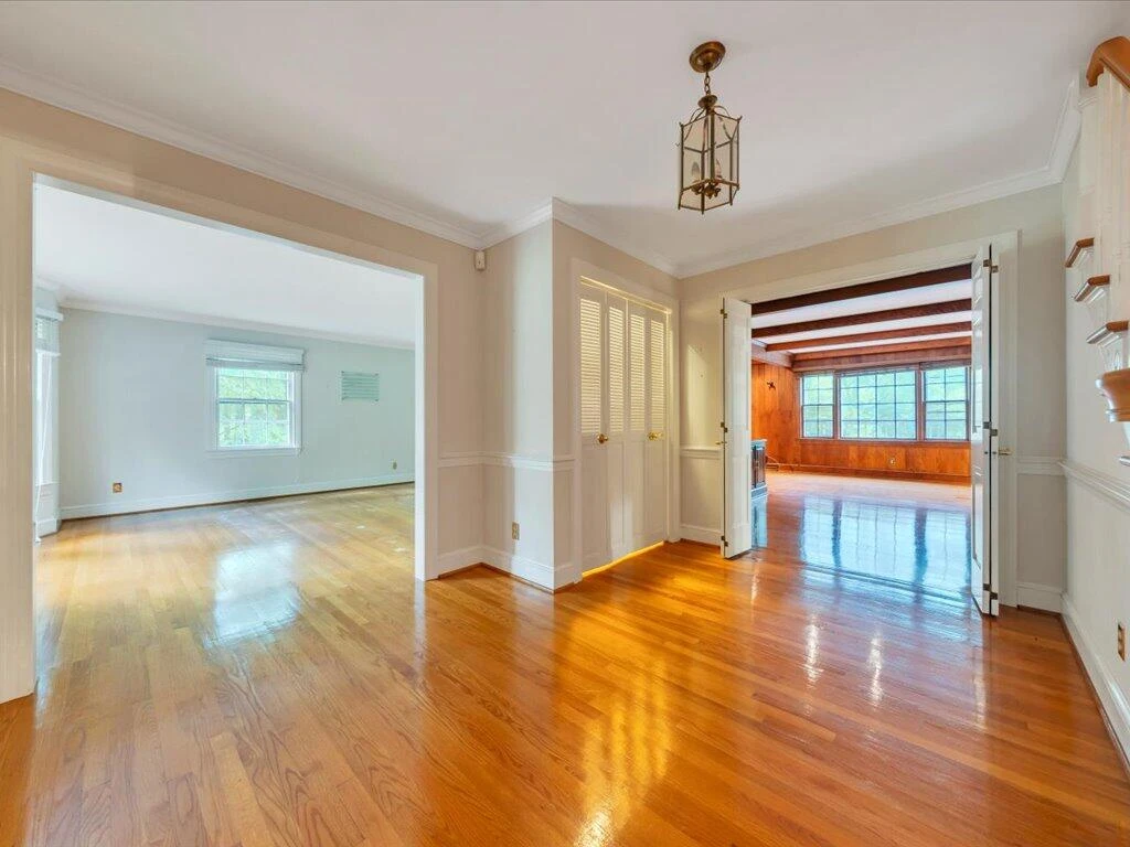 1490 Mount Olivet RD - Photo 2