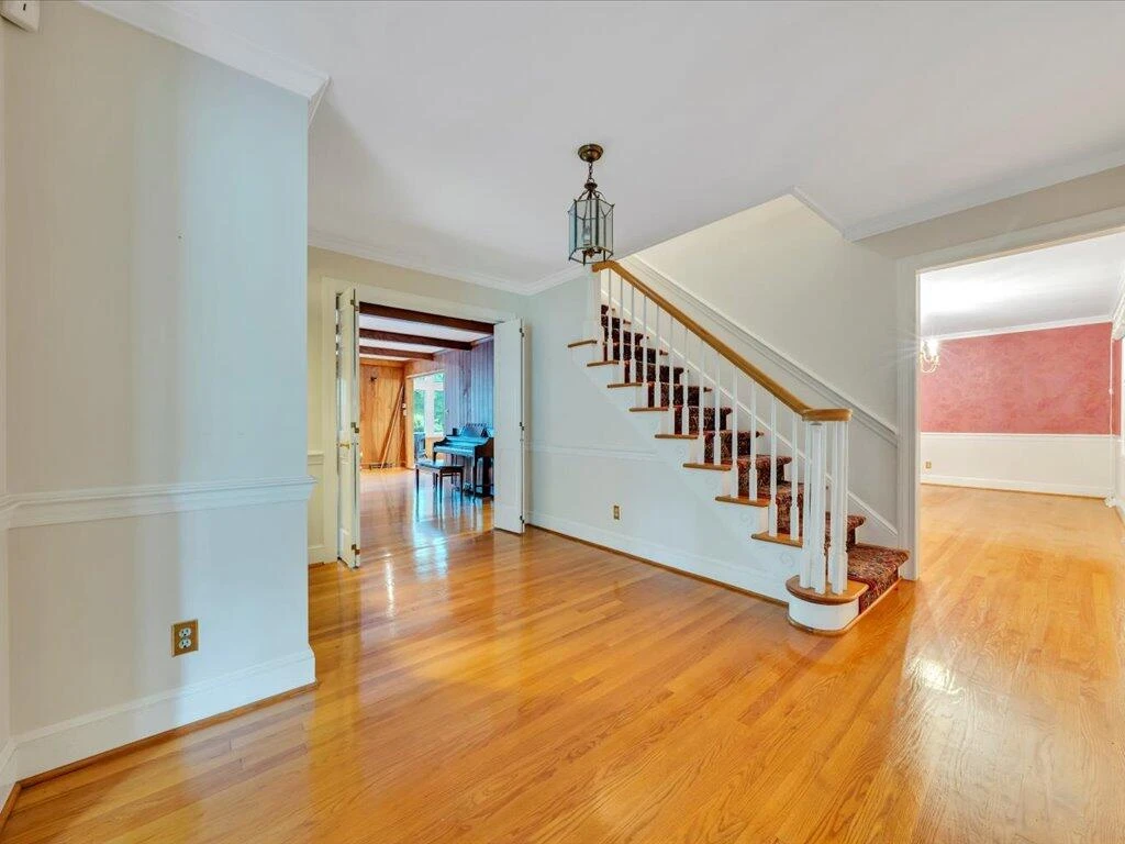 1490 Mount Olivet RD - Photo 3