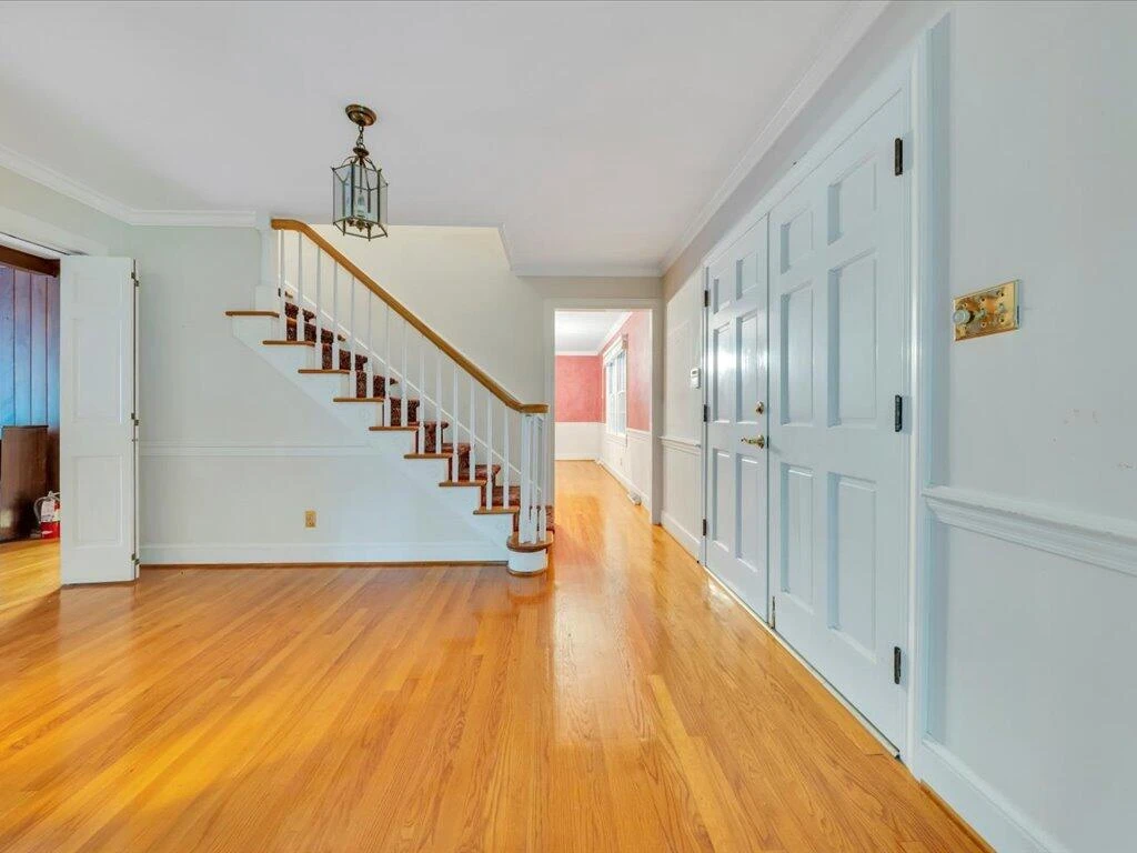 1490 Mount Olivet RD - Photo 4