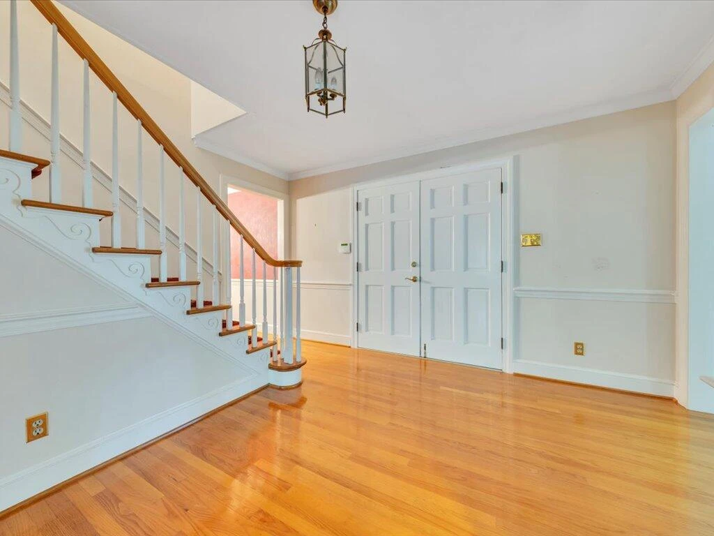 1490 Mount Olivet RD - Photo 5