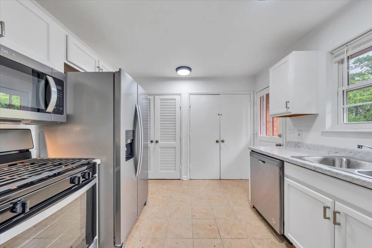 1523 16Th ST - Photo 12