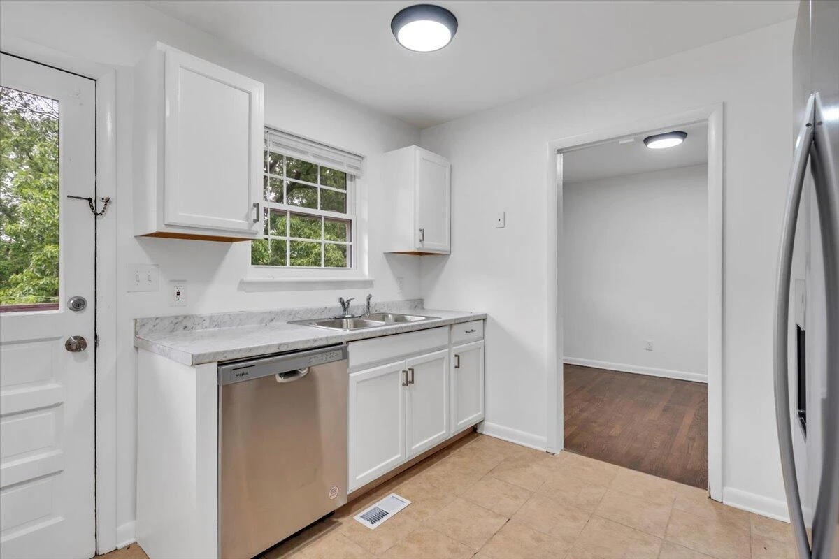 1523 16Th ST - Photo 18