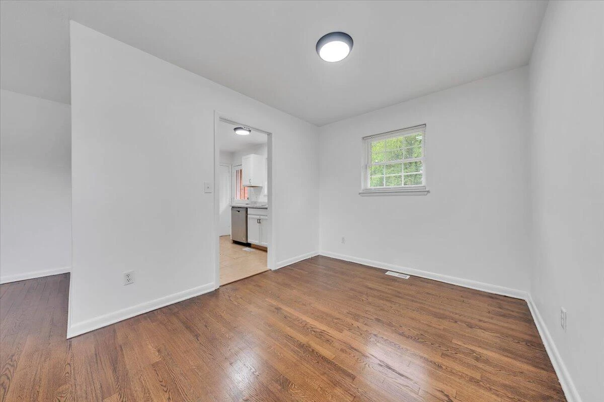 1523 16Th ST - Photo 9