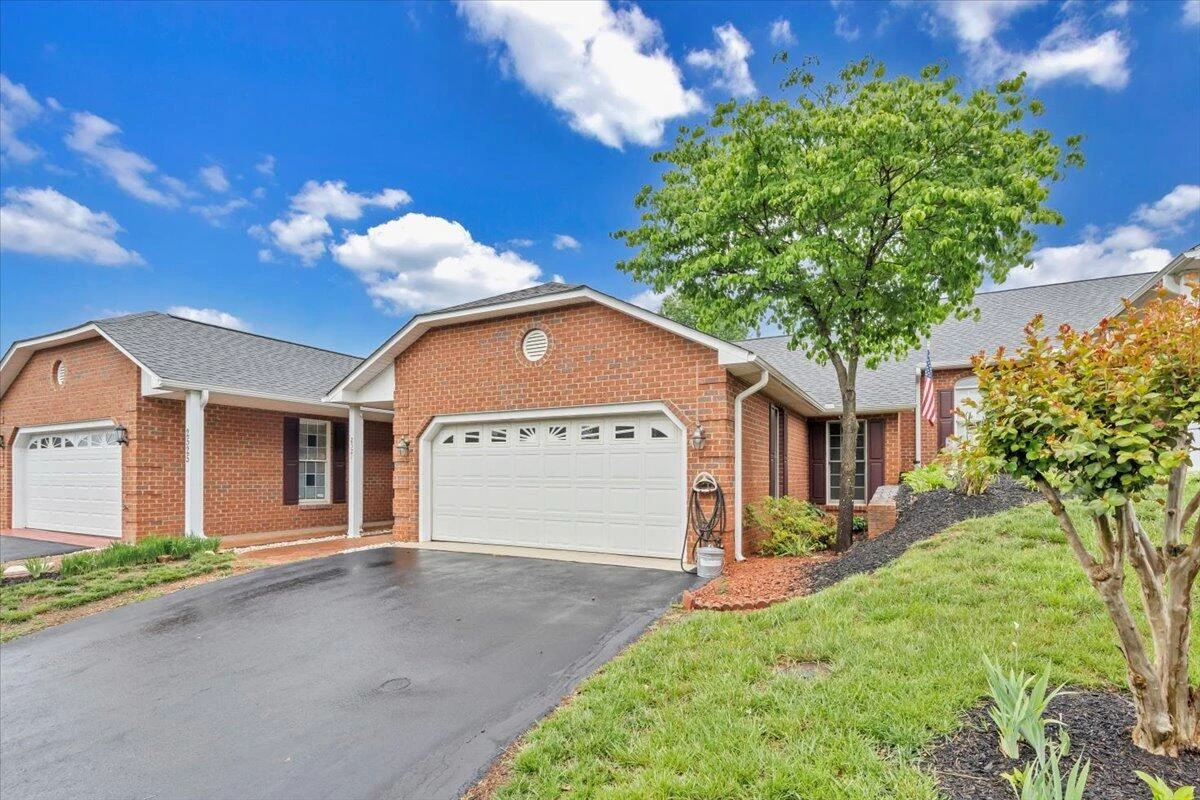 2521 Feather Garden CIR - Photo 39