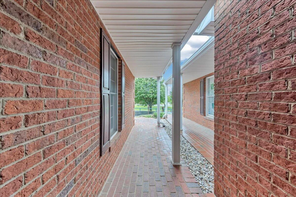 2521 Feather Garden CIR - Photo 4