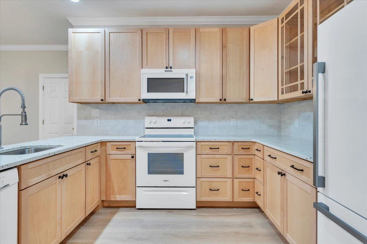 2521 Feather Garden CIR - Photo 8