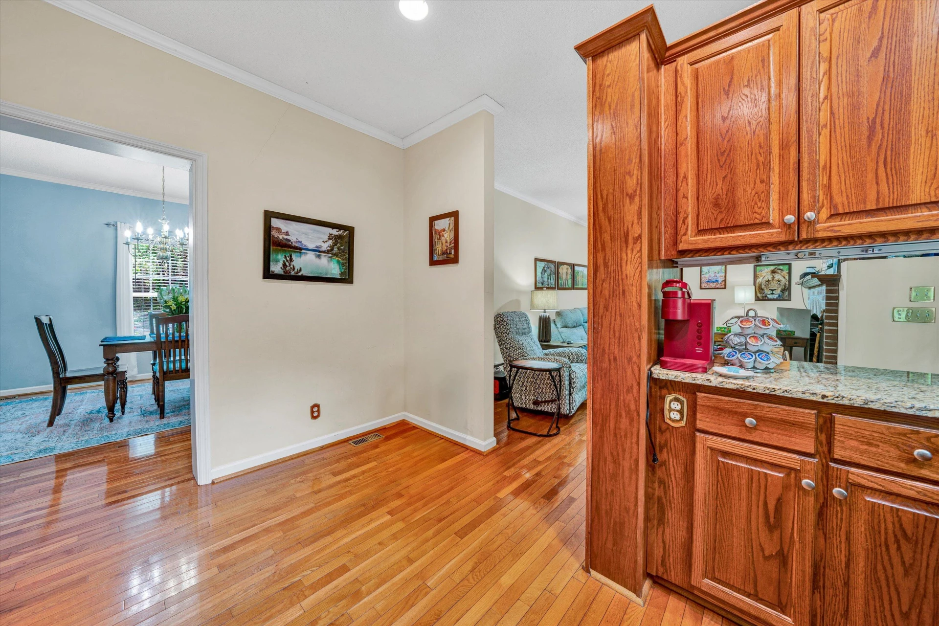 6570 Shingle Ridge RD - Photo 17