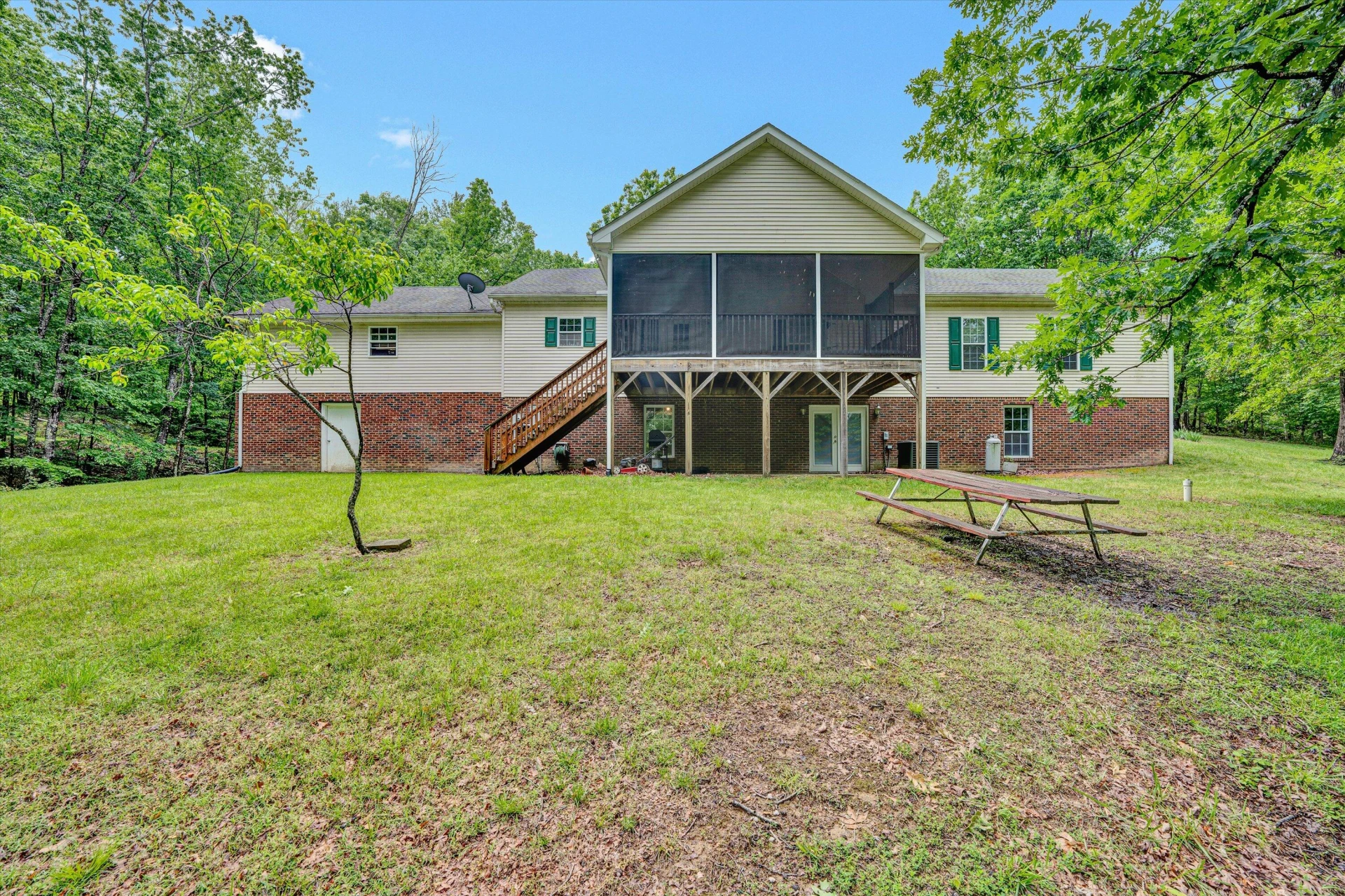 6570 Shingle Ridge RD - Photo 3