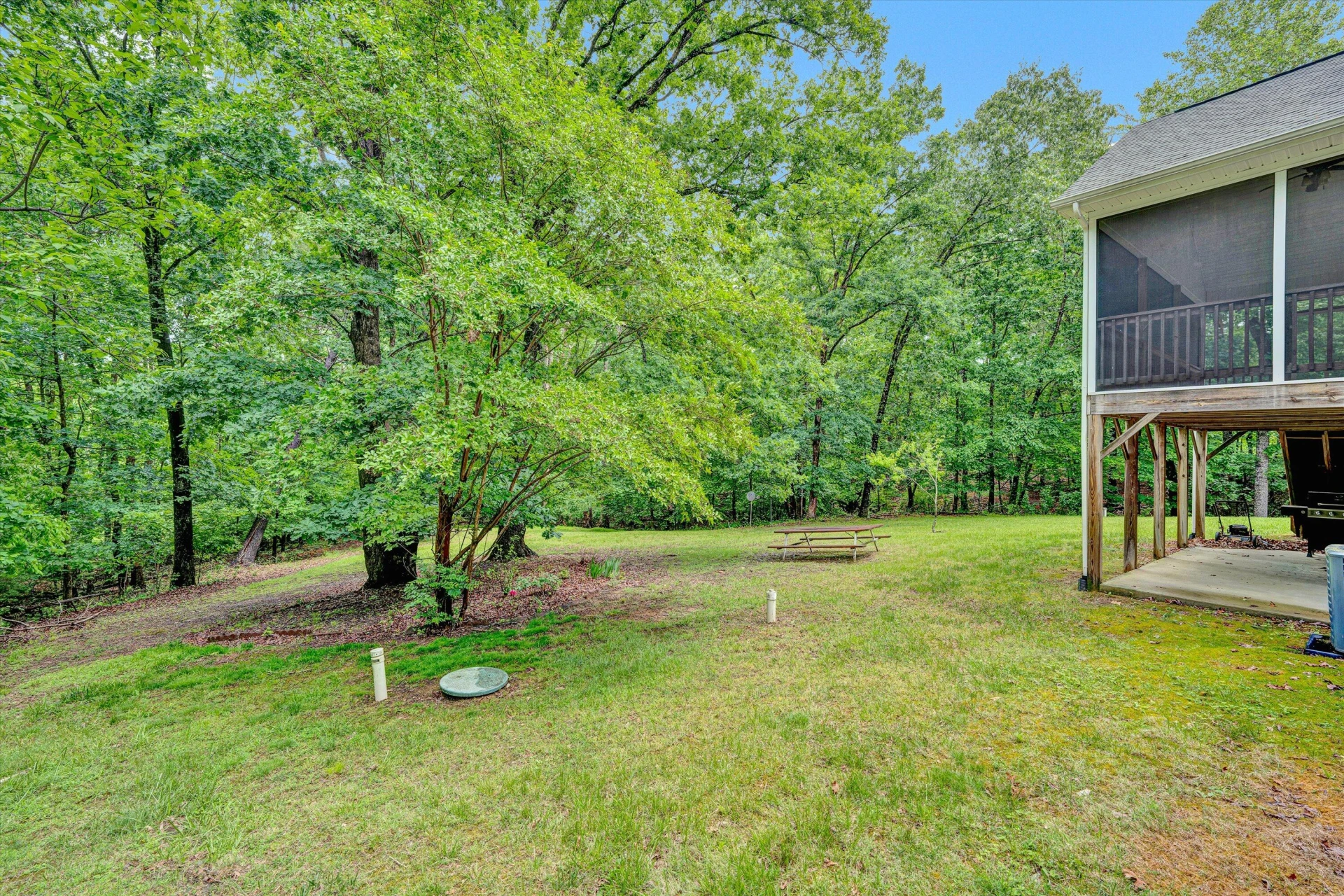 6570 Shingle Ridge RD - Photo 33