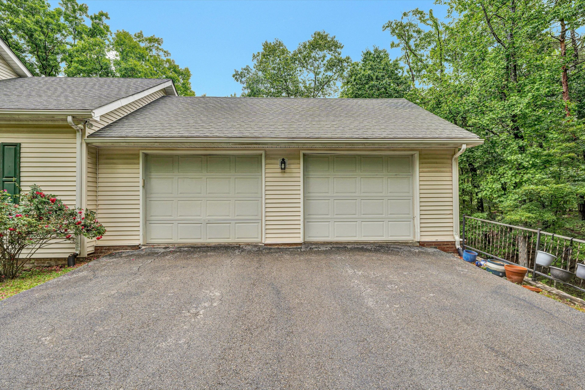 6570 Shingle Ridge RD - Photo 6