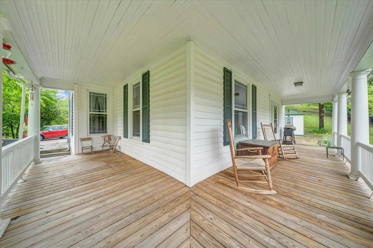 174 Bridge ST - Photo 26