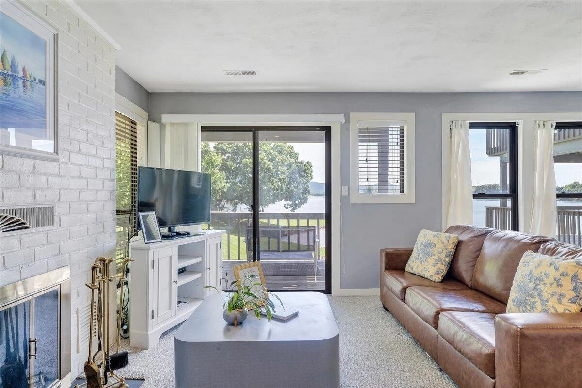 45 Sailors Cove DR #802 - Photo 9