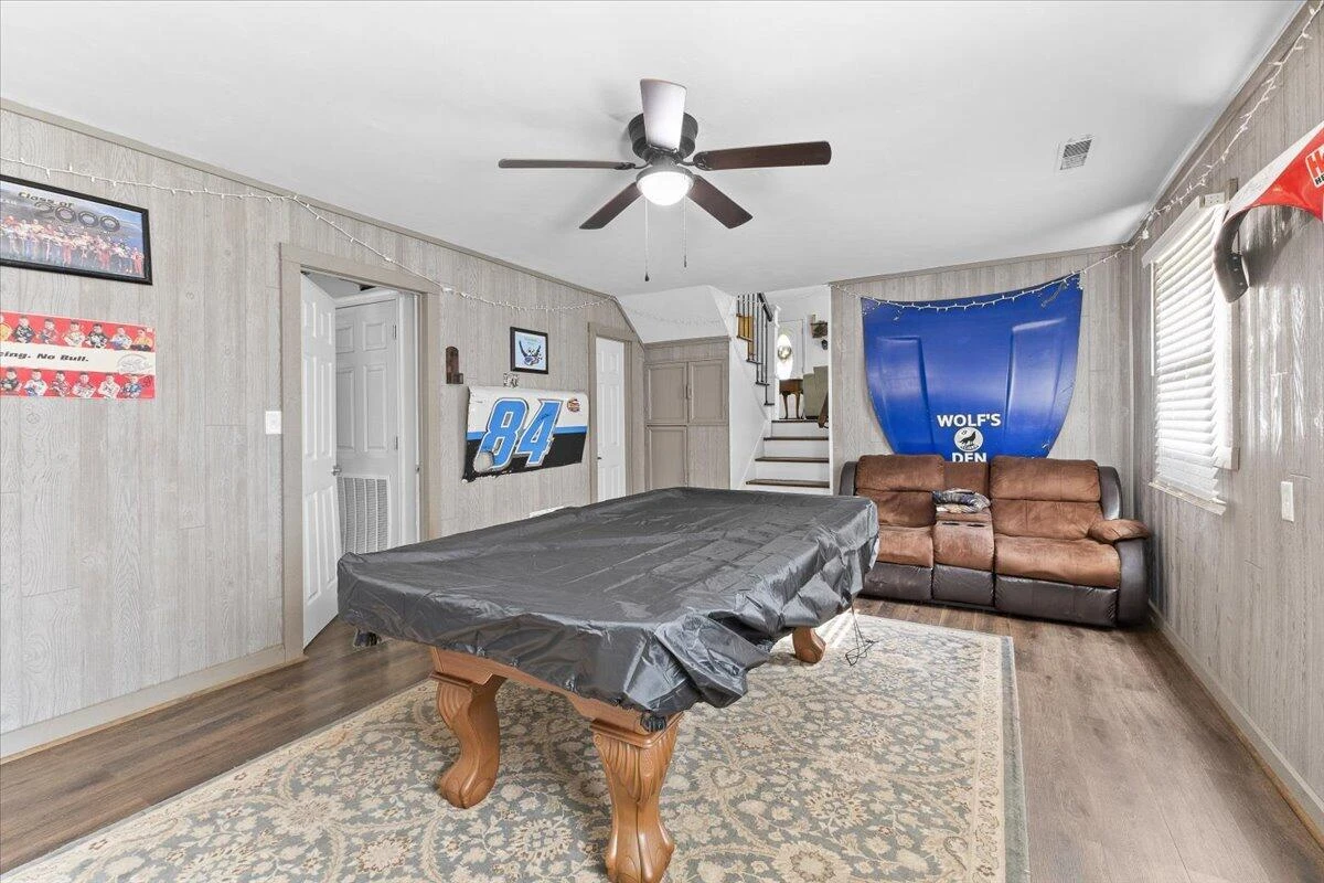 8160 Cloverdale RD - Photo 8