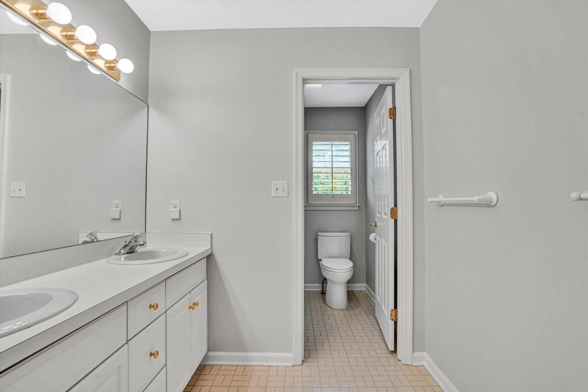 3615 Larson Oaks DR - Photo 37