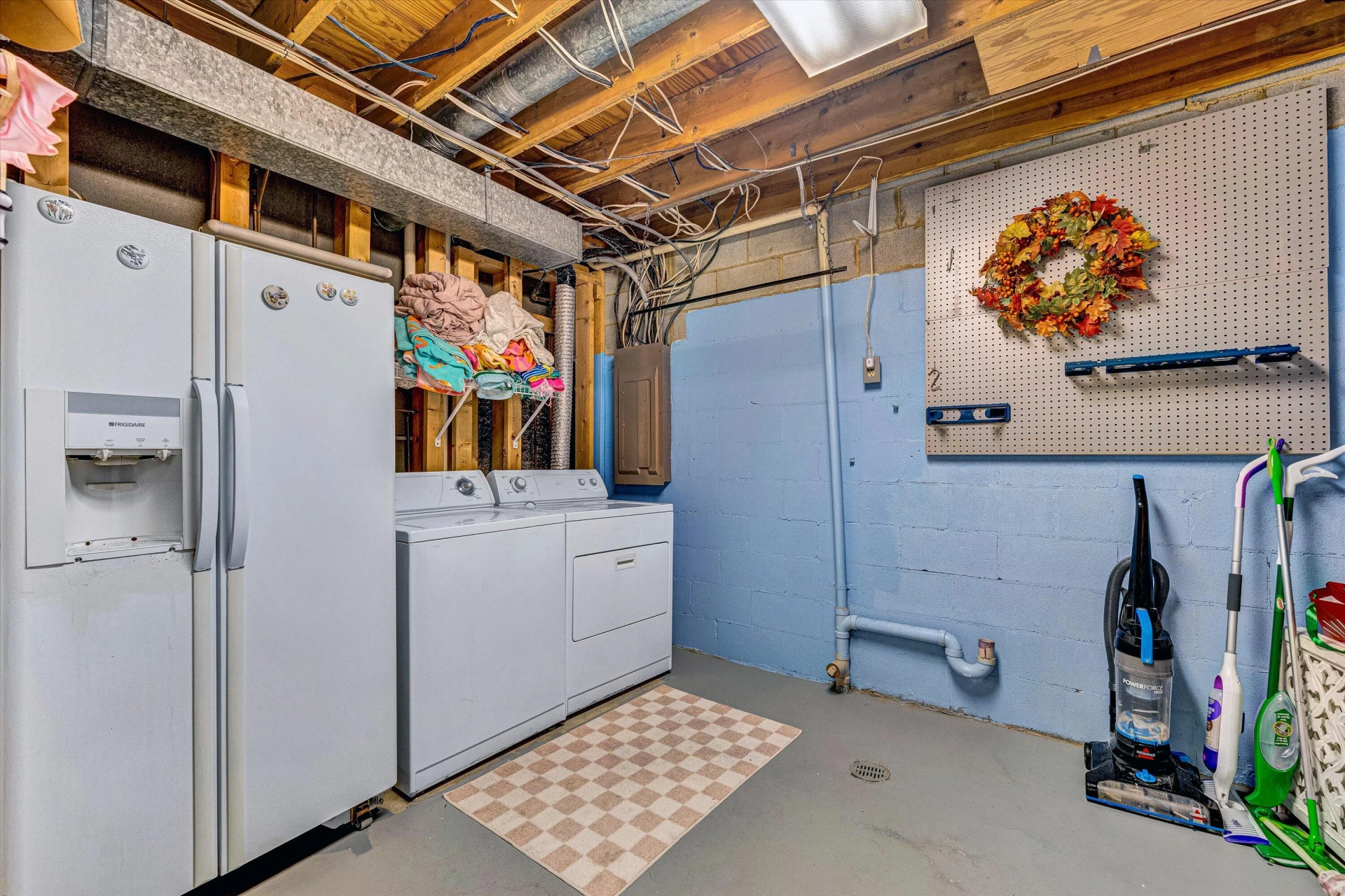 3313 Stonehenge Square - Photo 20
