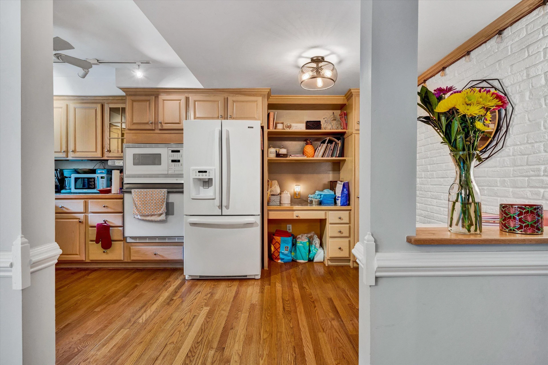 3313 Stonehenge Square - Photo 7