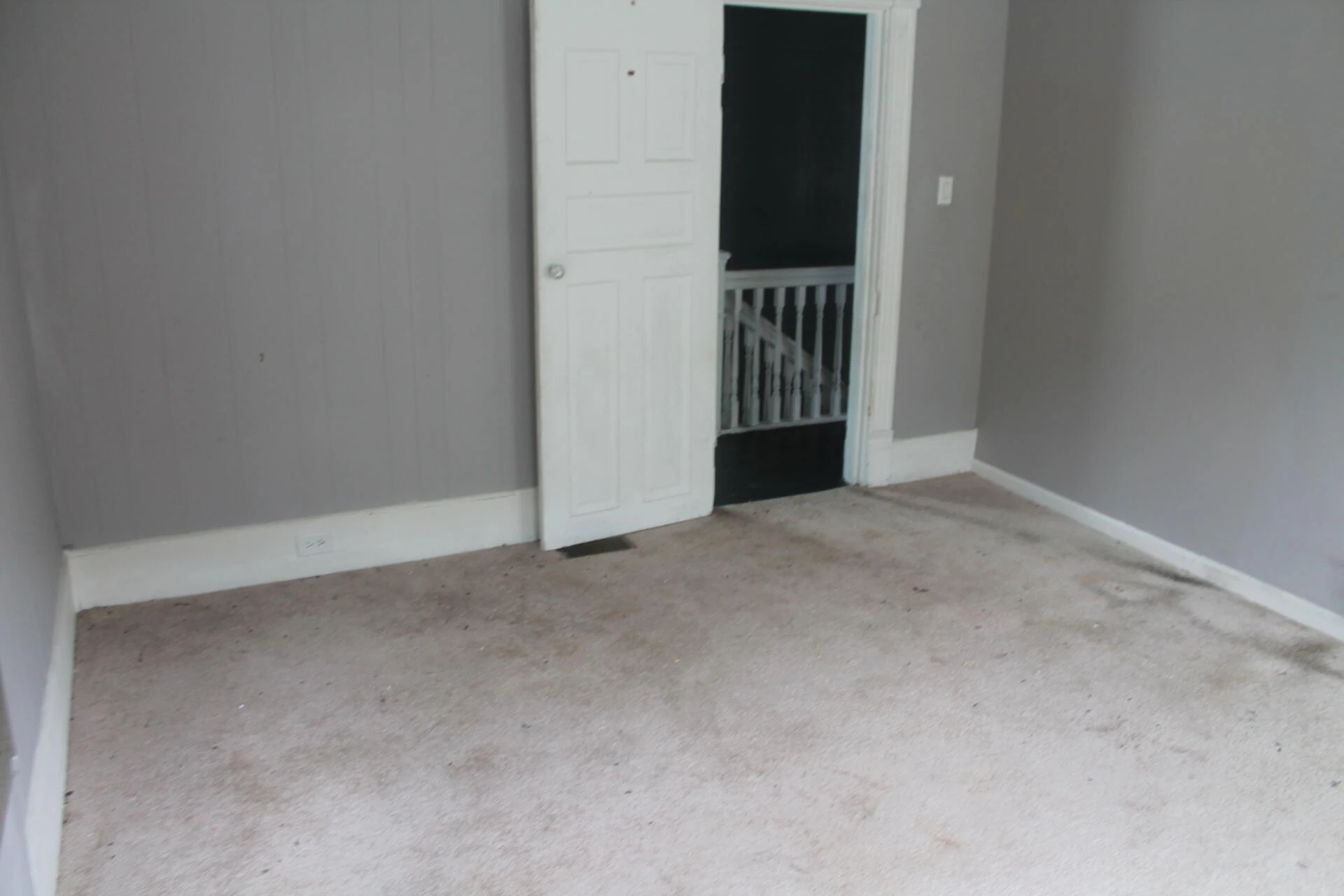 705 Rose AVE - Photo 10
