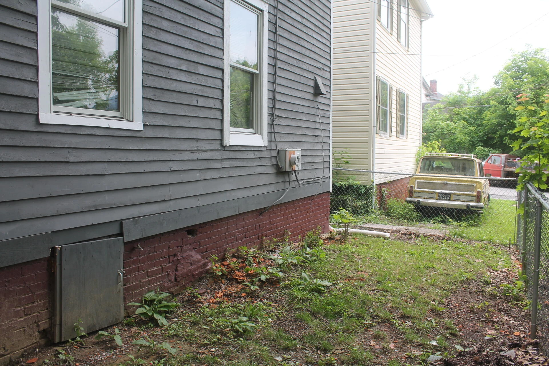 705 Rose AVE - Photo 19
