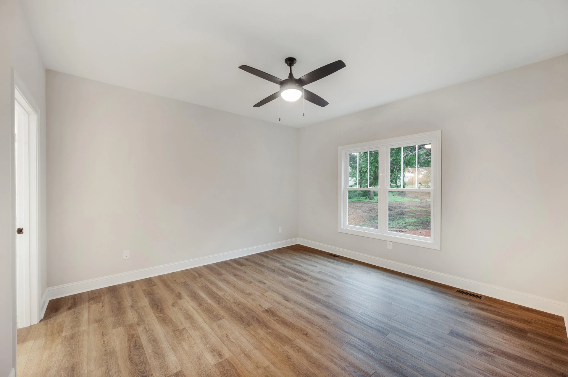 2510 Smith Mountain Lake PKWY - Photo 15