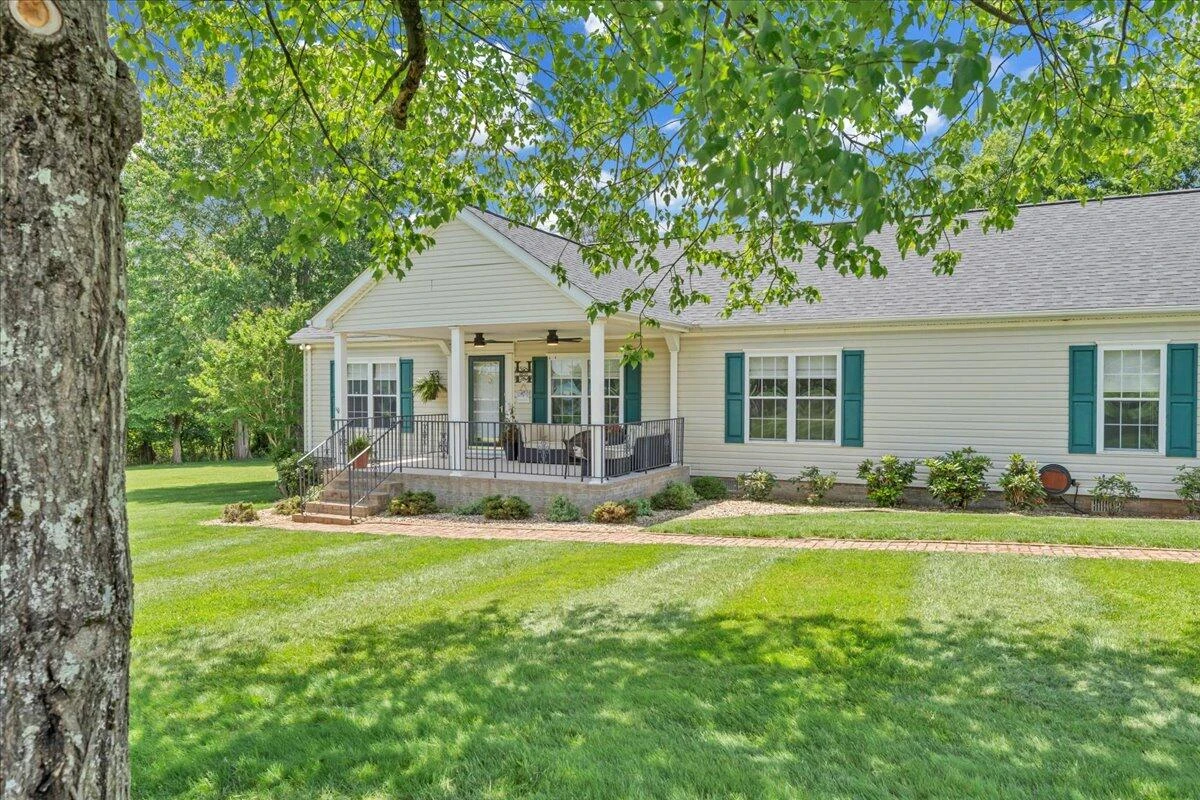 414 Mallard Cove RD - Photo 3