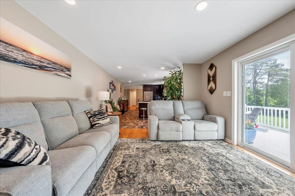 414 Mallard Cove RD - Photo 24