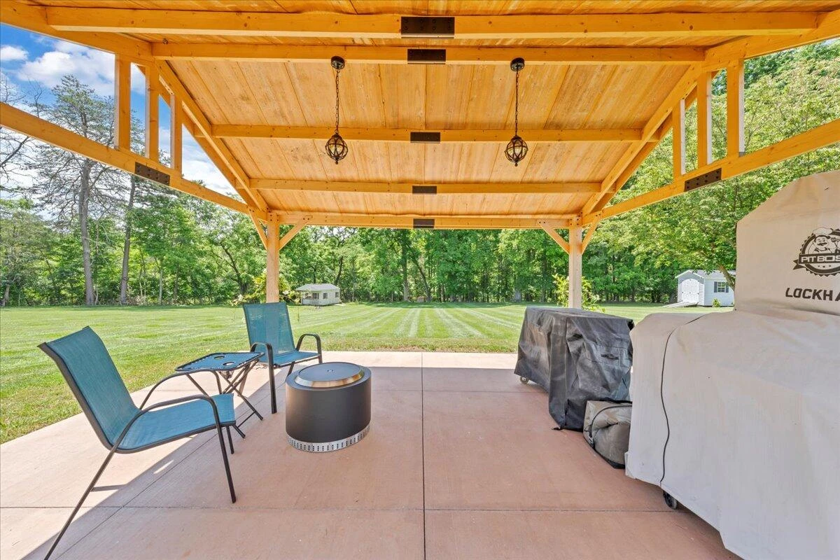 414 Mallard Cove RD - Photo 43