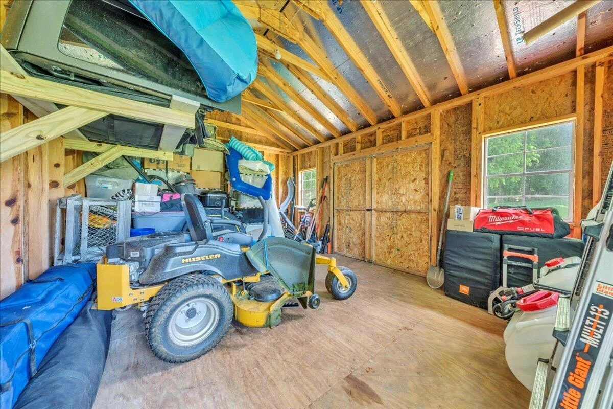 414 Mallard Cove RD - Photo 50