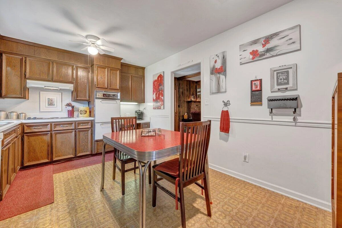 3412 Canter CIR - Photo 14
