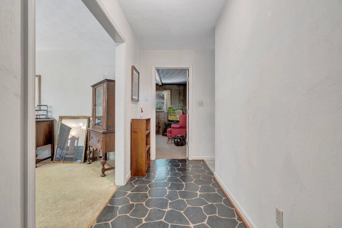 3412 Canter CIR - Photo 3