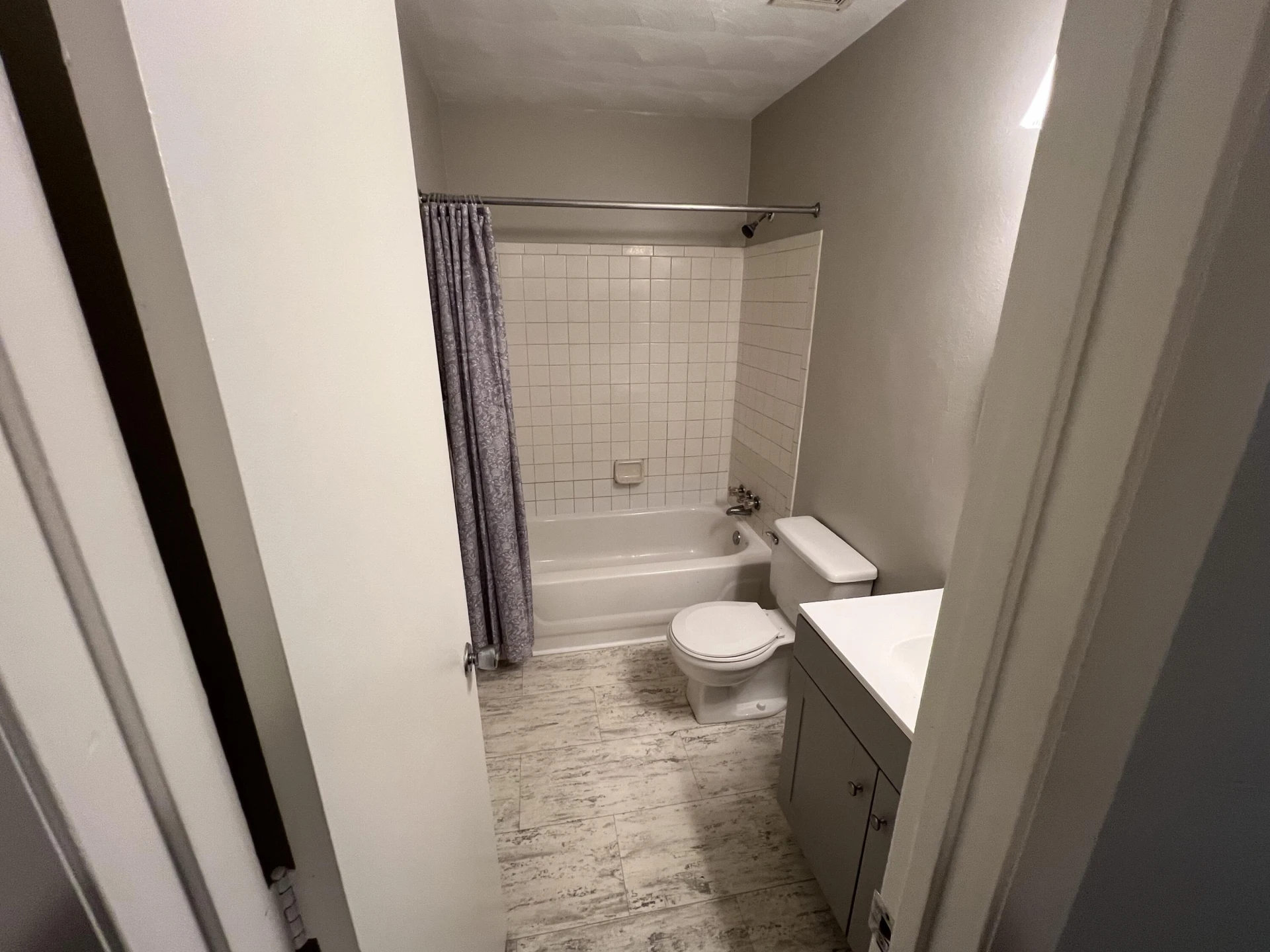 5320 Carolyn CIR #& 5322 - Photo 8